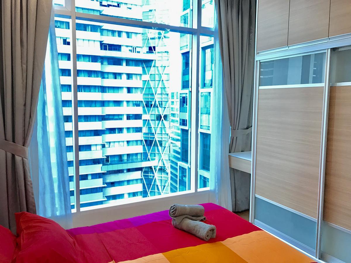 Soho Suites Klcc By Pnut Klcc View Kuala Lumpur Exterior photo