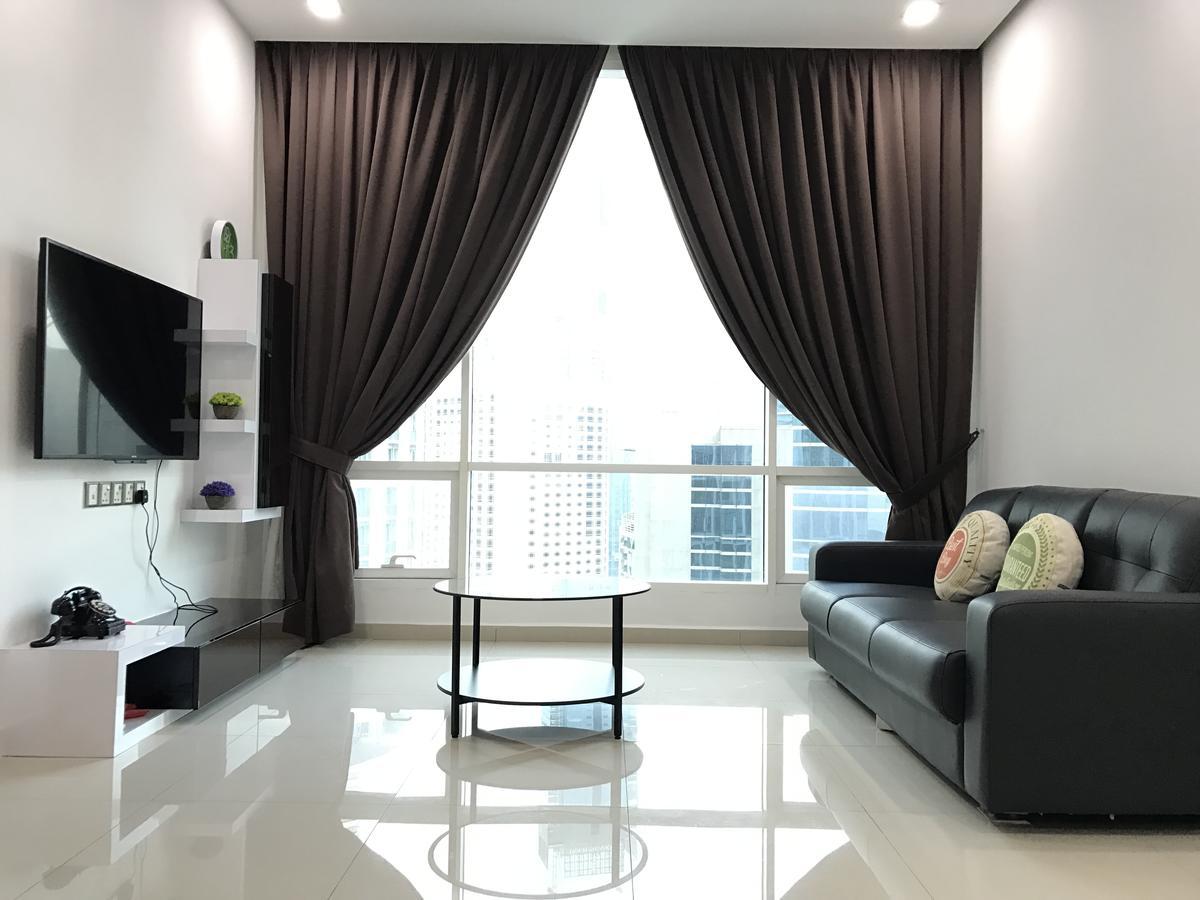 Soho Suites Klcc By Pnut Klcc View Kuala Lumpur Exterior photo